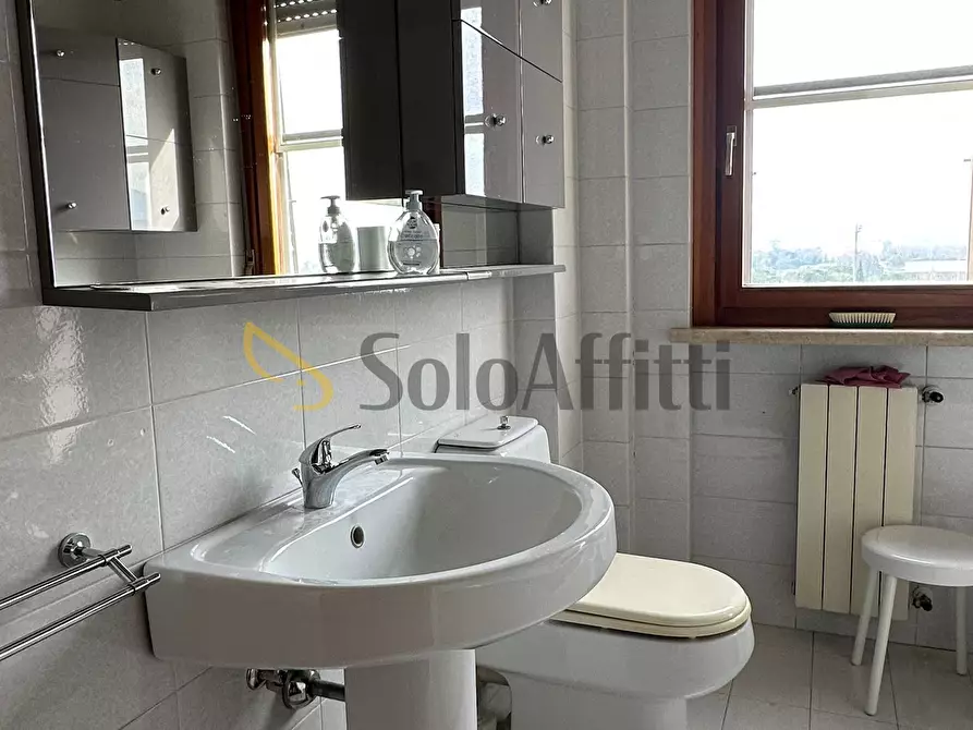 Immagine 24 di Trilocale in affitto  in Via Vittorio Alfieri a Terni