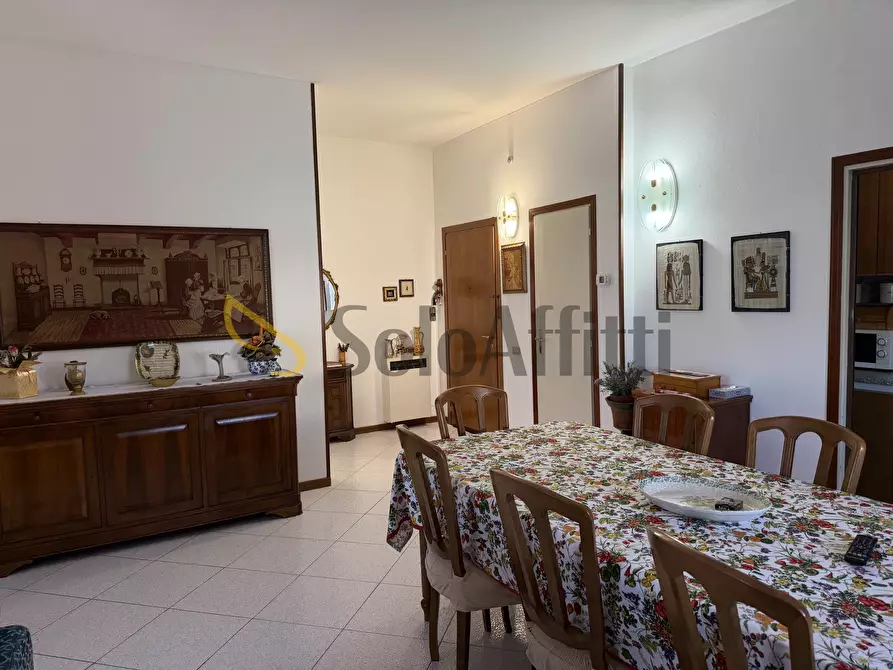 Immagine 5 di Trilocale in affitto  in Via dei Tigli 14 a Solaro