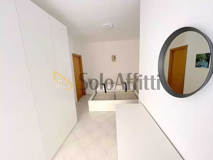 Immagine 6 di Trilocale in affitto  a Osimo