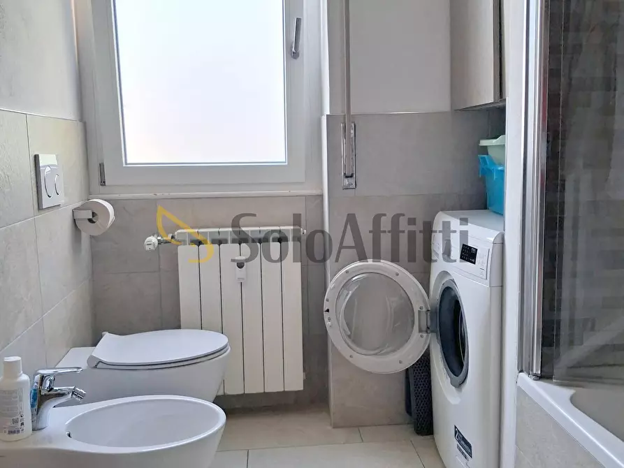 Immagine 10 di Trilocale in affitto  in Via Galileo Galilei 6 a Como