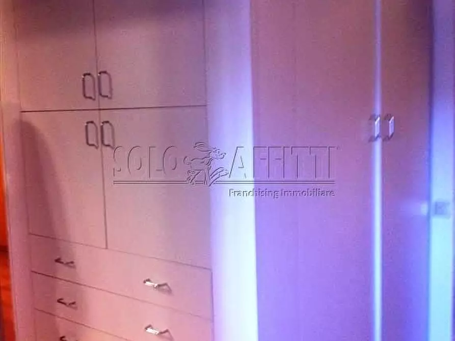 Immagine 9 di Quadrilocale in affitto  a Livorno