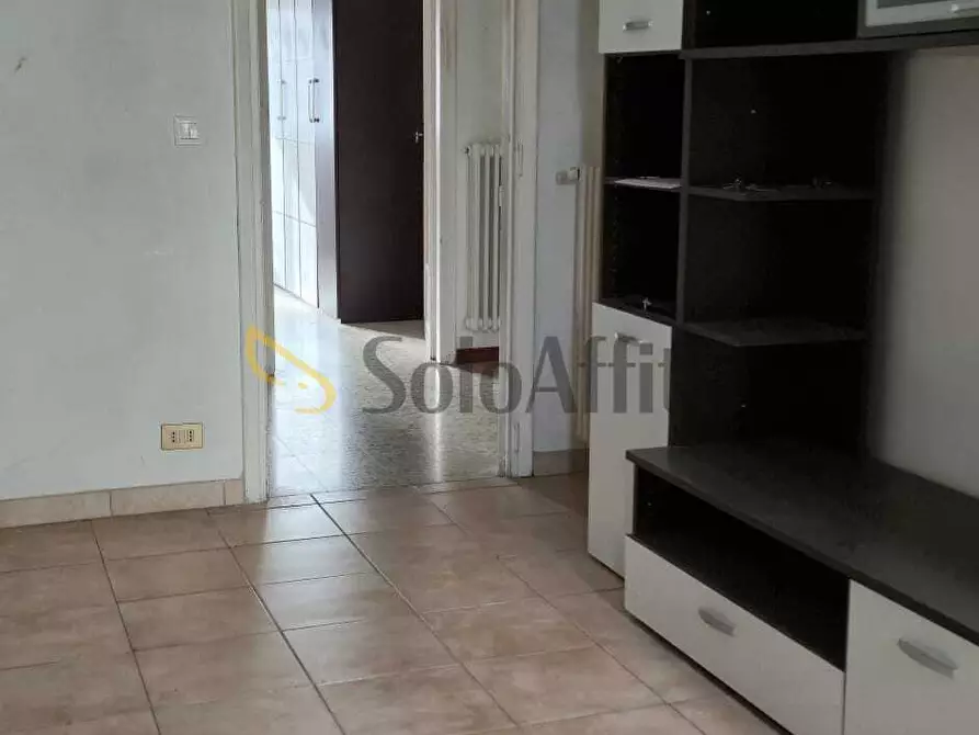 Immagine 17 di Locale commerciale in affitto  in VIA ERITREA 49 a Torino