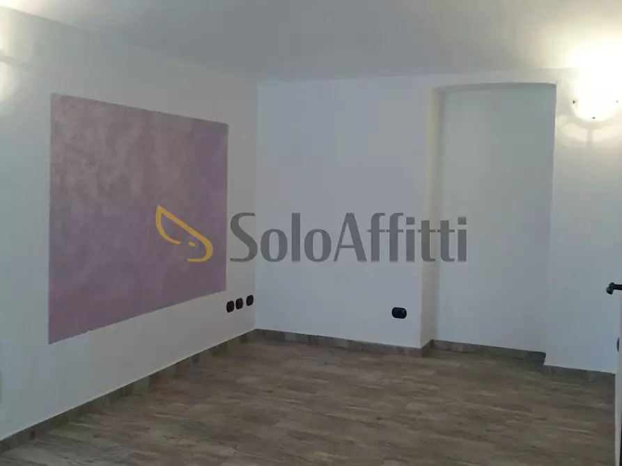 Immagine 2 di Monolocale in affitto  in Via Santa Chiara a Torino