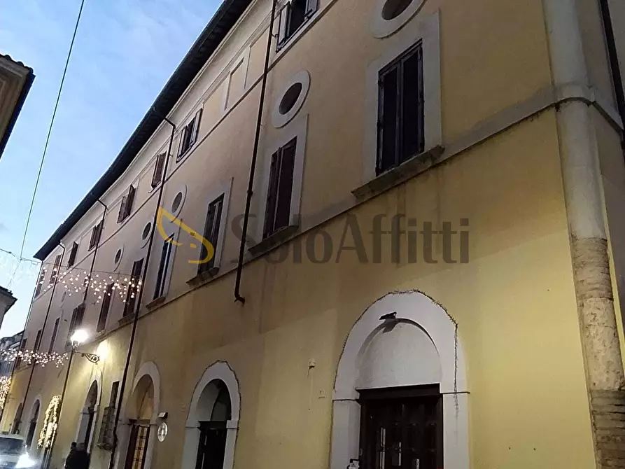 Immagine 19 di Bilocale in affitto  in Via Cavour a Terni