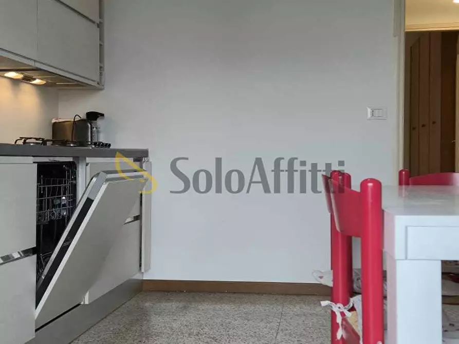 Immagine 3 di Trilocale in affitto  in Corso Racconigi 130 a Torino