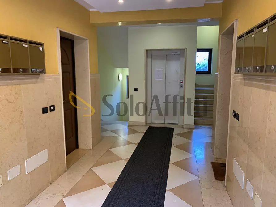 Immagine 22 di Bilocale in affitto  in Via Galatina a Caserta