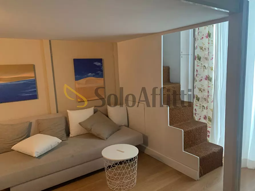 Immagine 34 di Bilocale in affitto  in Piazza Vincenzo Bellini 13 a Catania