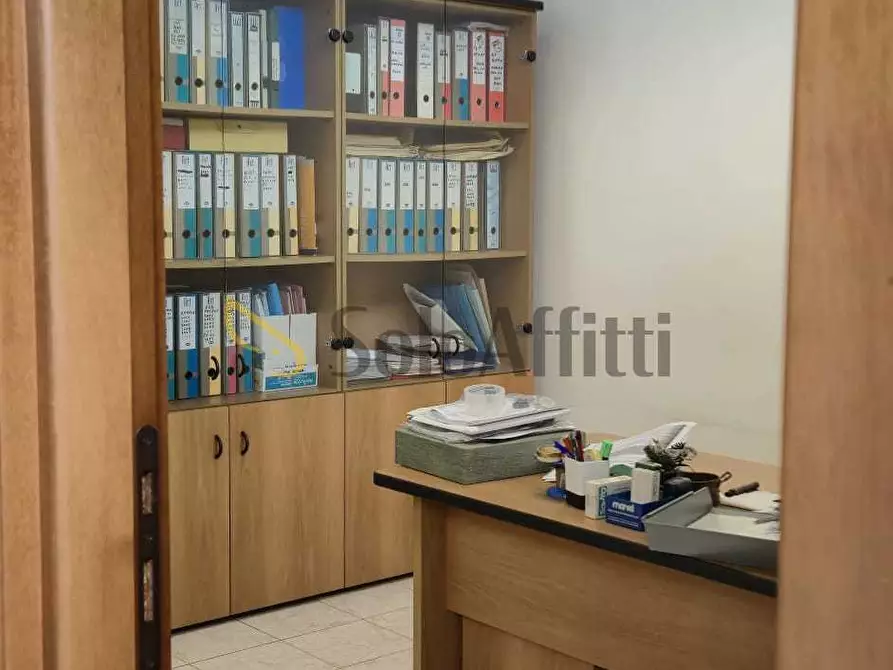 Immagine 4 di Capannone industriale in affitto  in Via Francesco De Sanctis a Torino