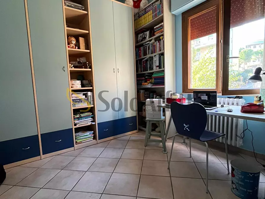 Immagine 25 di Quadrilocale in affitto  a Falconara Marittima