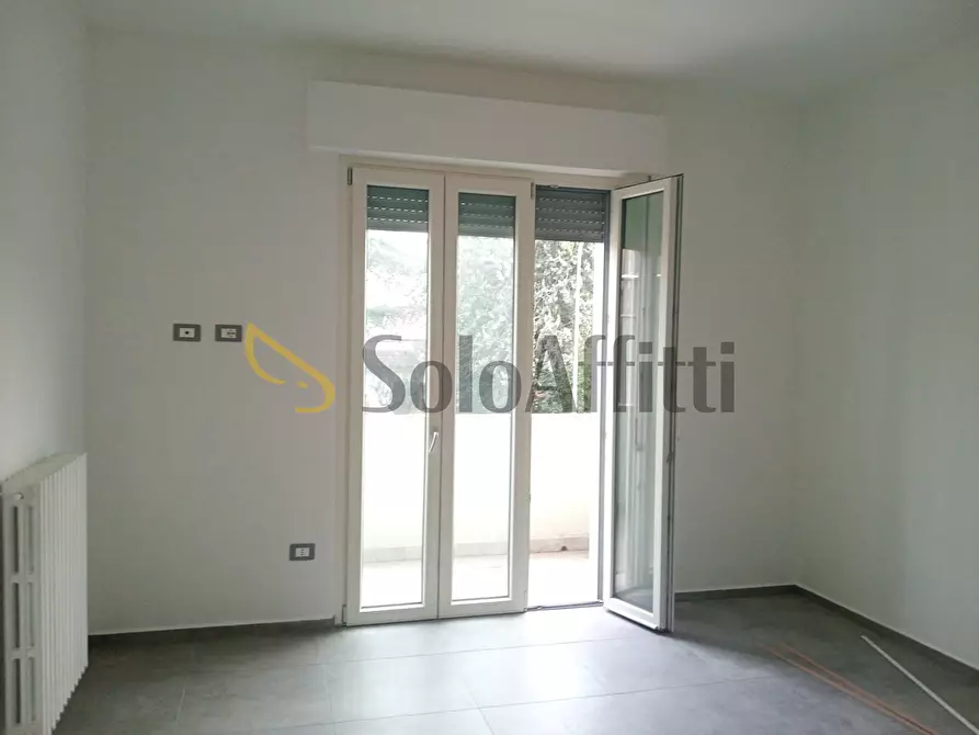 Immagine 5 di Trilocale in affitto  a Falconara Marittima