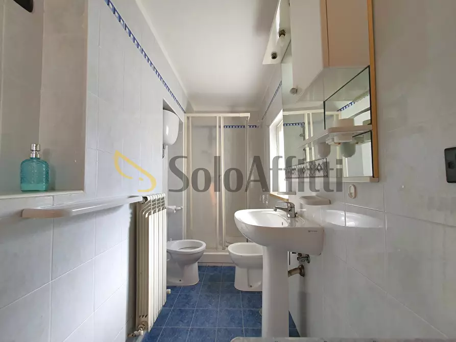 Immagine 11 di Bilocale in affitto  a Catanzaro