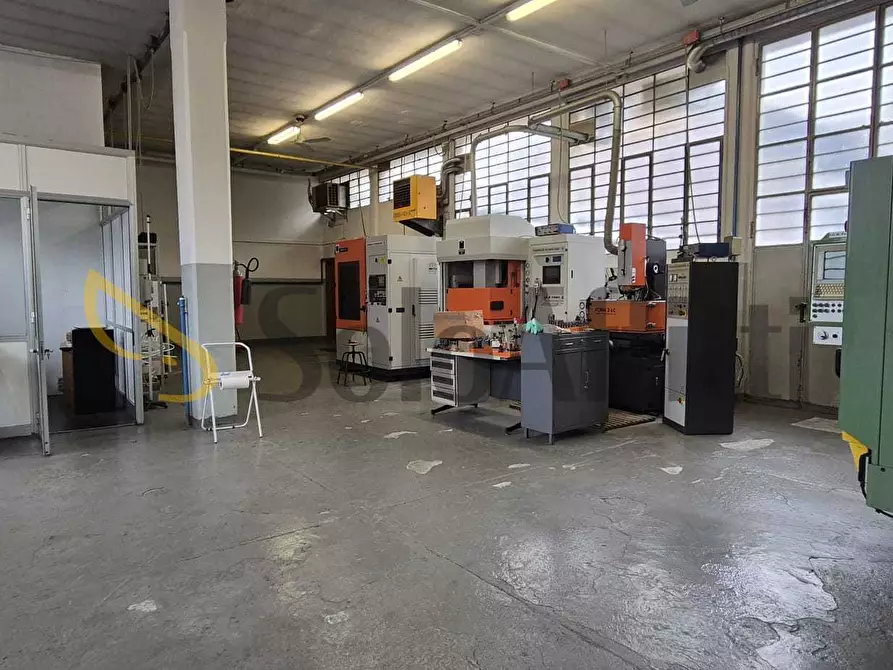 Immagine 3 di Capannone industriale in affitto  in Via Francesco De Sanctis a Torino
