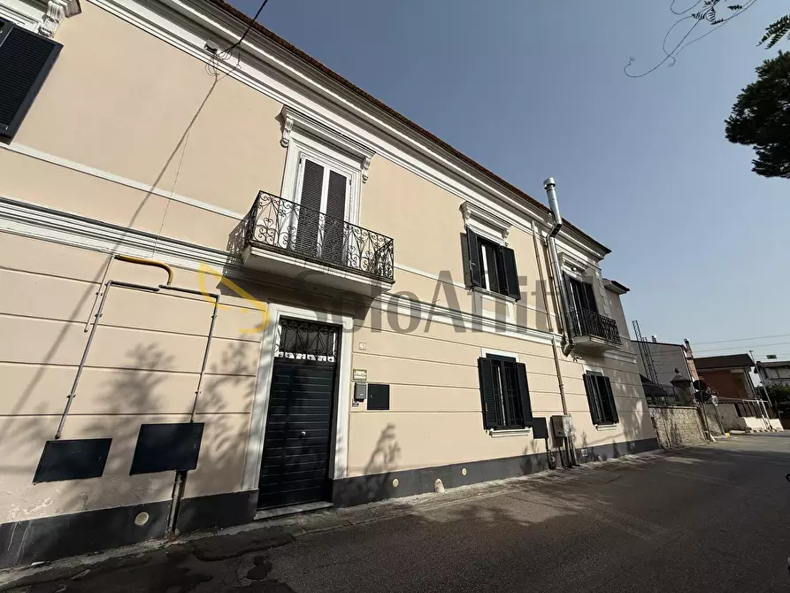 Immagine 60 di Villa in affitto  in Via Ten. Politano 4 a Caserta