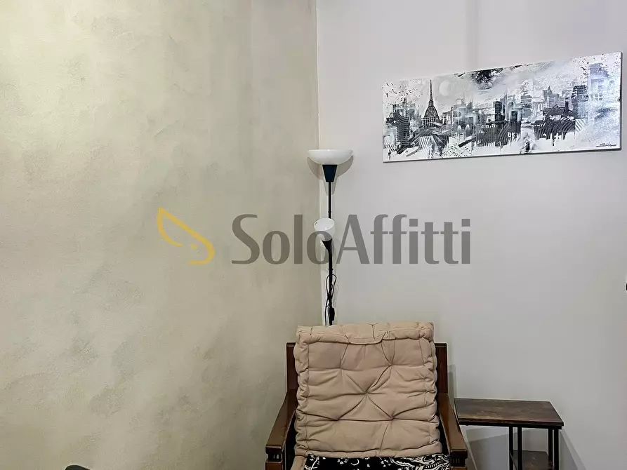 Immagine 9 di Bilocale in affitto  in VIA CHANOUX a Torino