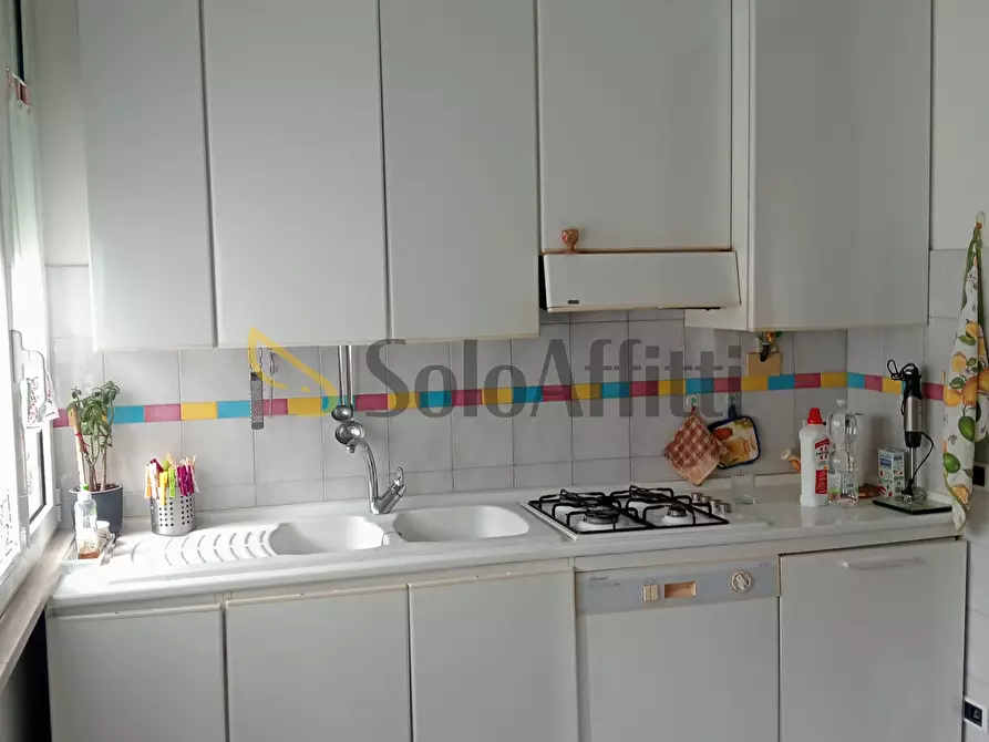 Immagine 4 di Trilocale in affitto  a Falconara Marittima