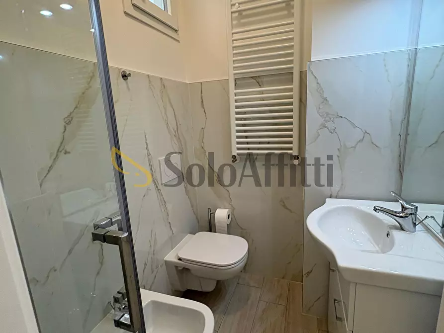 Immagine 15 di Bilocale in affitto  in Viale Amerigo Vespucci 135D a Rimini