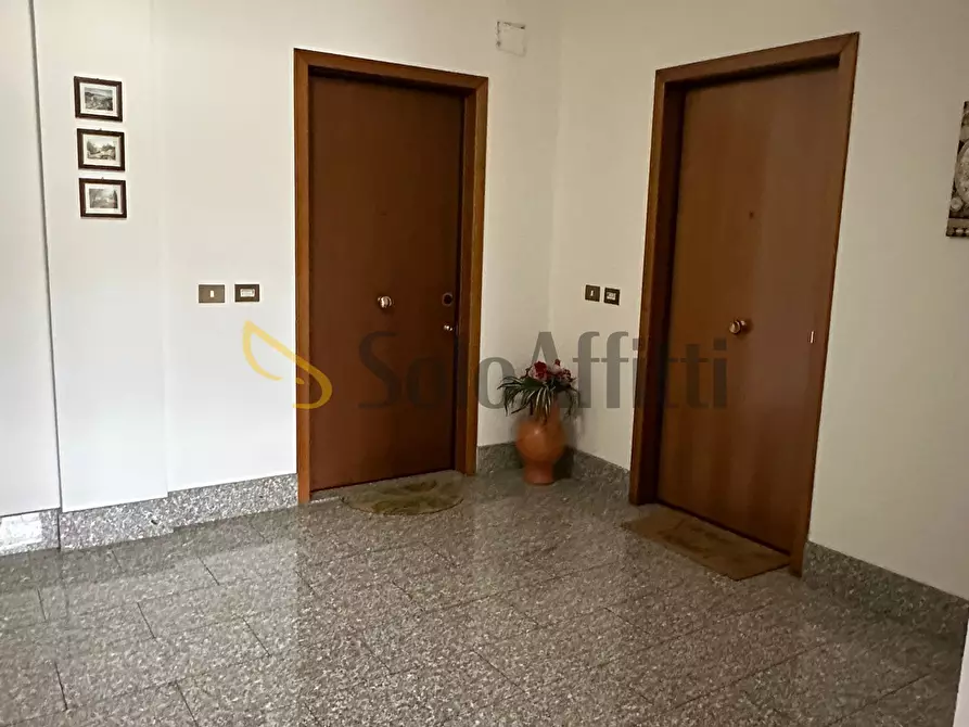 Immagine 29 di Trilocale in affitto  in Via Vittorio Alfieri a Terni