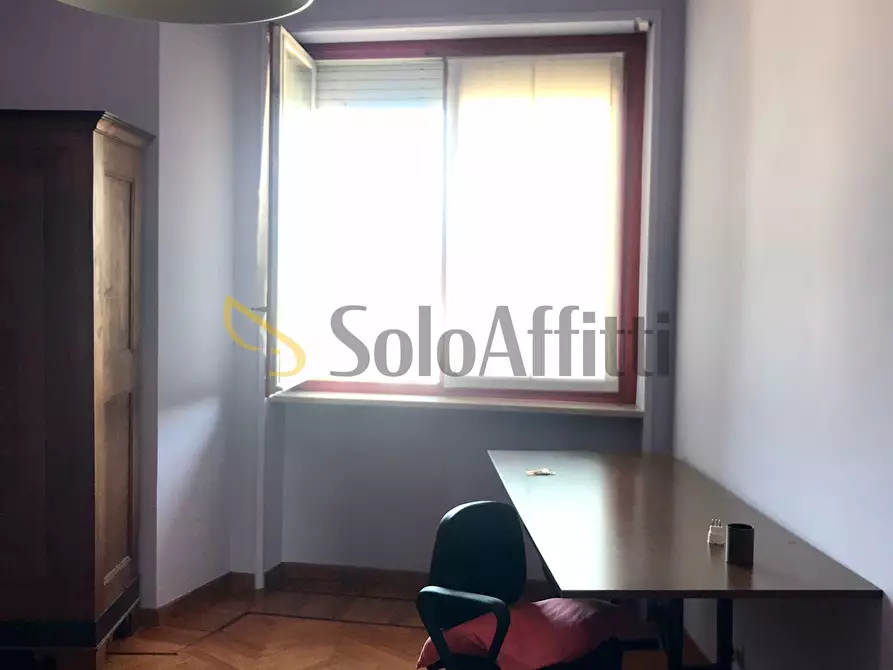 Immagine 4 di Stanza singola in affitto  in Piazza del Monastero 10 a Torino
