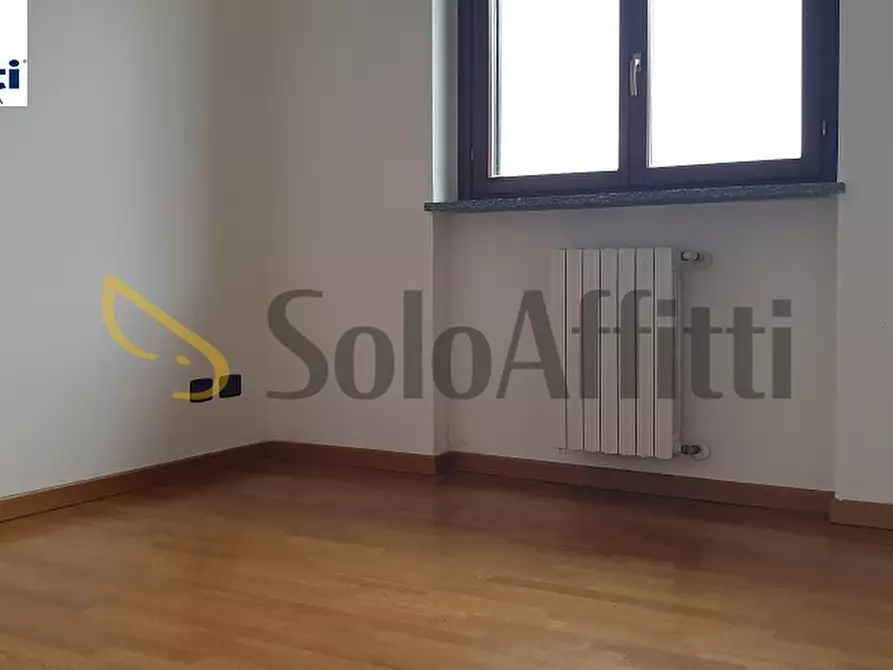 Immagine 8 di Trilocale in affitto  in via galvani 2 a Solaro