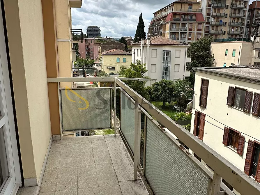 Immagine 13 di Trilocale in affitto  in Via Vittorio Veneto a Terni