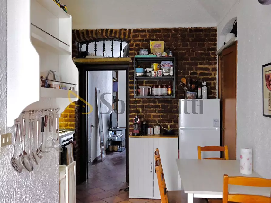 Immagine 1 di Bilocale in affitto  in Via Pollenzo 10 a Torino