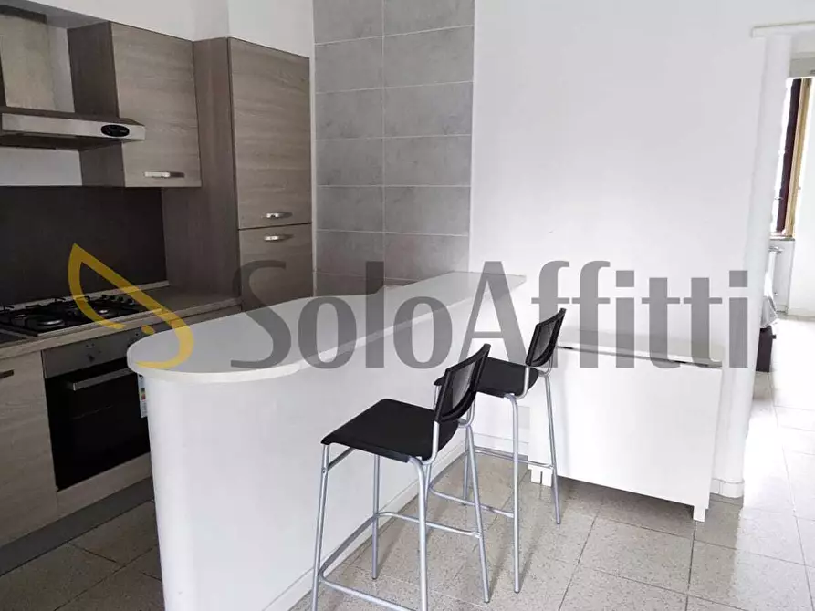 Immagine 1 di Bilocale in affitto  in Via dei Partigiani 124 a Cinisello Balsamo