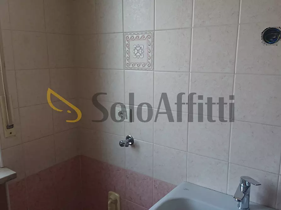 Immagine 8 di Trilocale in affitto  in Via A. Vespucci 7 a Solaro