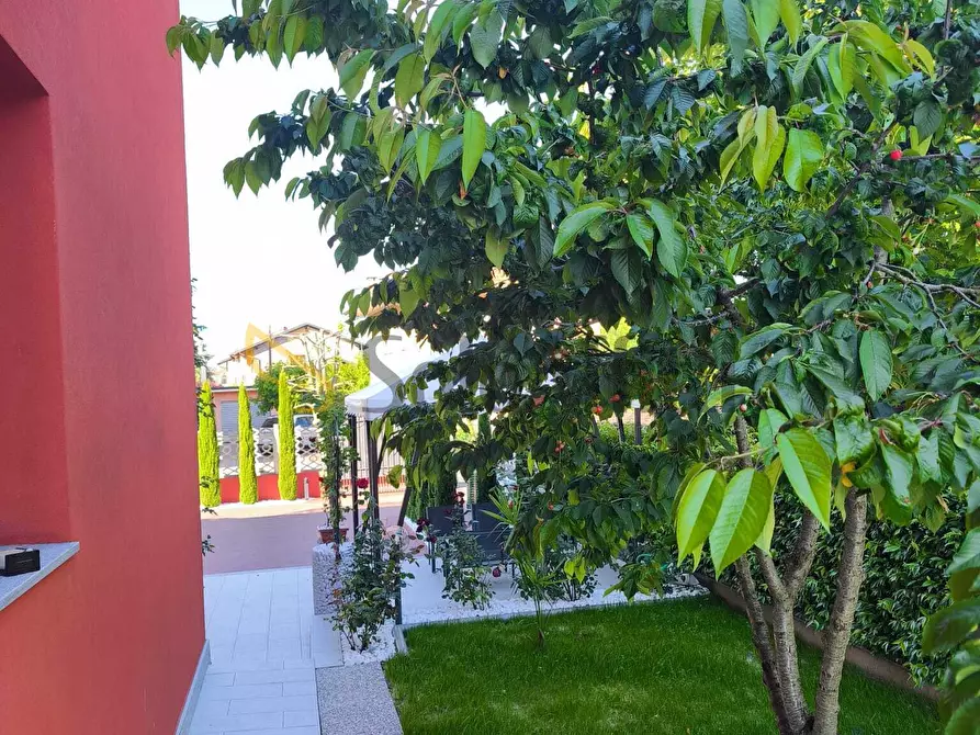 Immagine 15 di Quadrilocale in affitto  in Via Juvarra 9 a Chieri