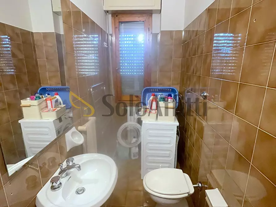 Immagine 9 di Bilocale in affitto  a Osimo