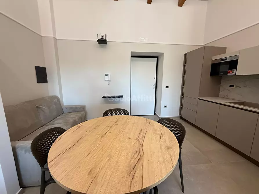 Immagine 6 di Monolocale in affitto  in Via Gennaro Tescione 208 a Caserta