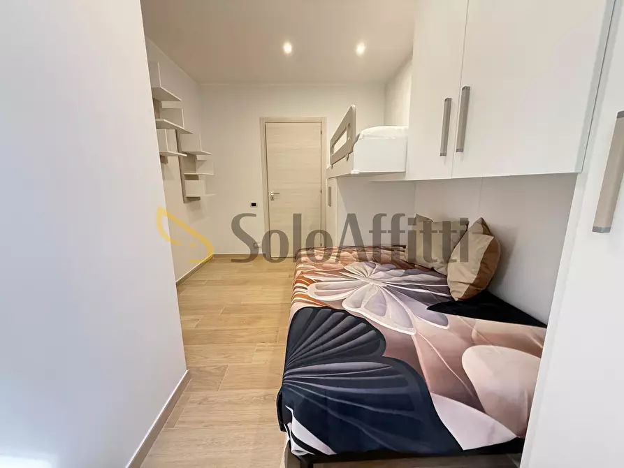 Immagine 21 di Trilocale in affitto  in Via Sant'Antonio da Padova 32 a Caserta
