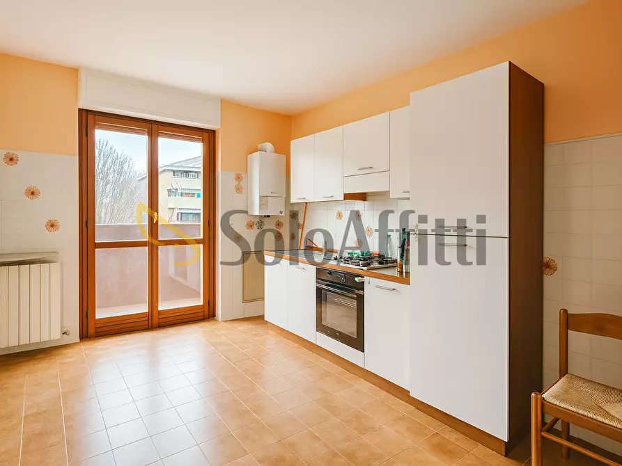 Immagine 1 di Trilocale in affitto  in Via Gaetano Salvemini 45 a Venaria Reale