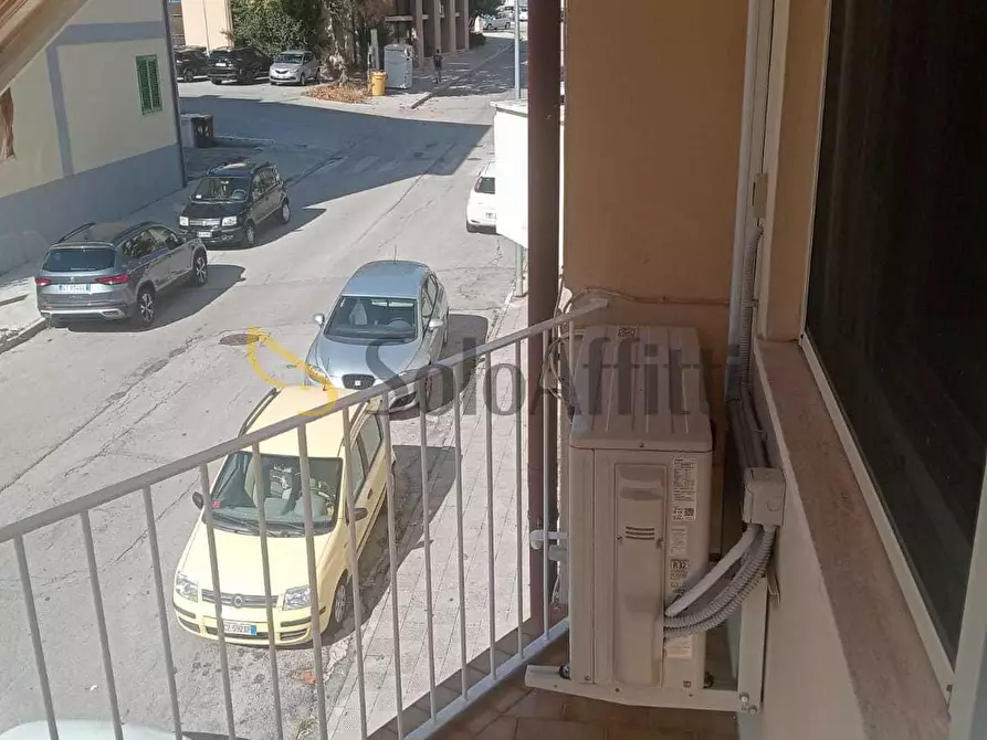 Immagine 7 di Trilocale in affitto  a Ancona