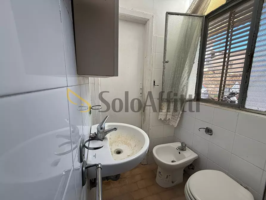 Immagine 15 di Bilocale in affitto  in Via Aniello Gentile 6 a Caserta