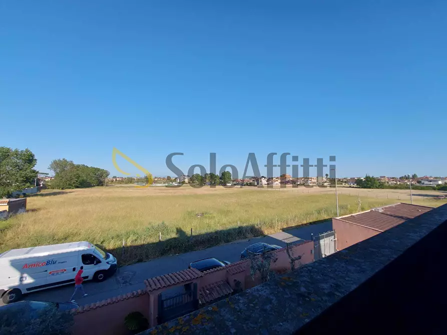 Immagine 15 di Trilocale in affitto  in Via Francesco Manfra a Fiumicino