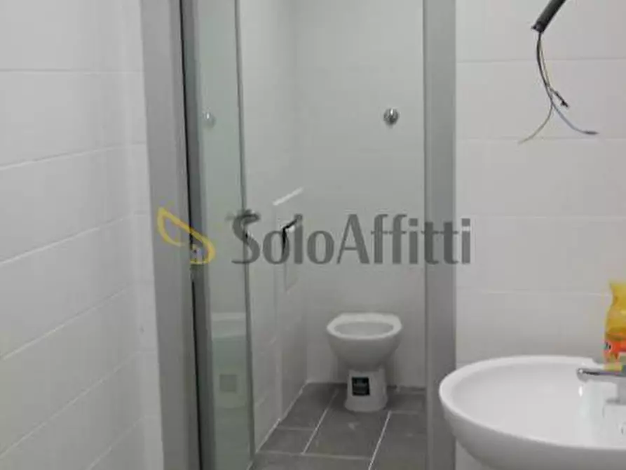 Immagine 14 di Ufficio in affitto  in Viale delle industrie a Caserta