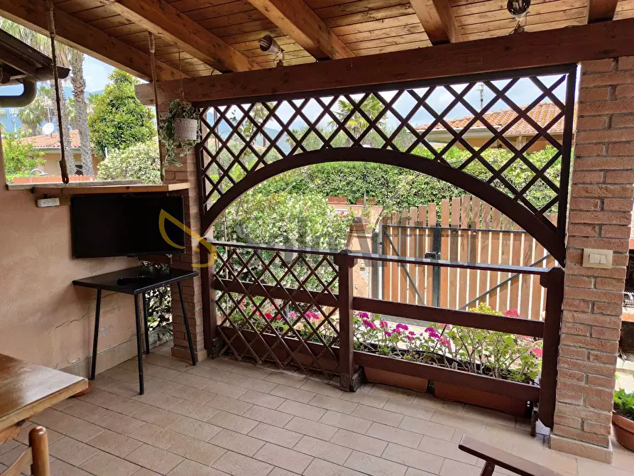 Immagine 5 di Trilocale in affitto  a Fondi
