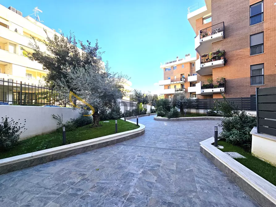 Immagine 14 di Monolocale in affitto  in Via Stefano Madia 97 a Roma