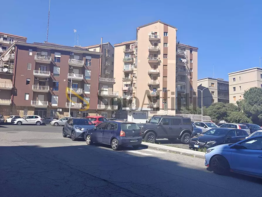 Immagine 14 di Attività artigianale in affitto  in Via Guido Gozzano 10 a Catania