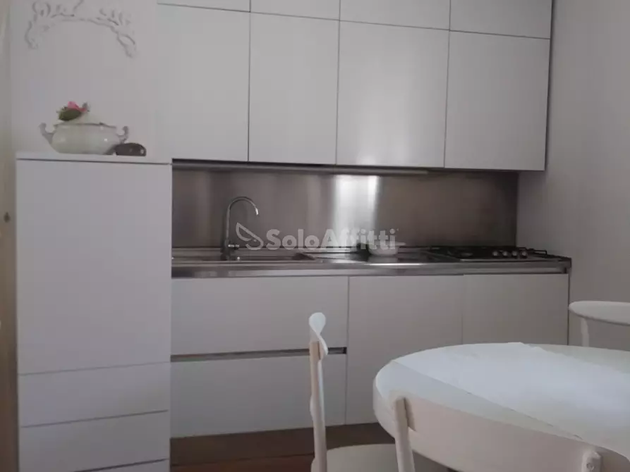 Immagine 3 di Bilocale in affitto  in Via Alfredo Baccarini a Ravenna