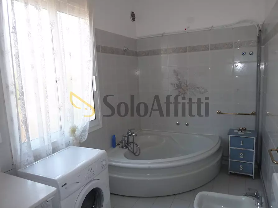 Immagine 15 di Trilocale in affitto  in Via Ortassi 44 a Santo Stefano Al Mare