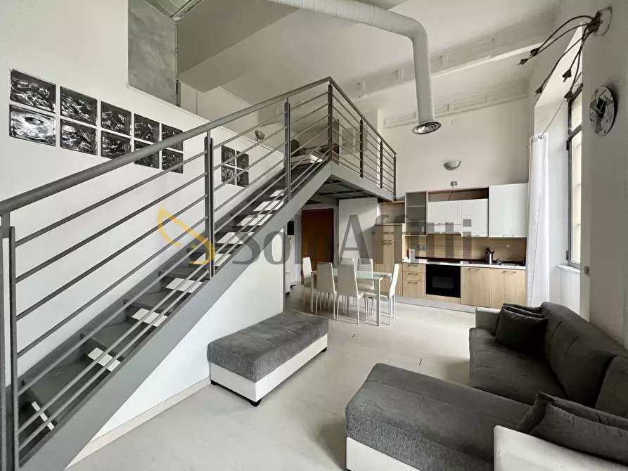 Immagine 3 di Loft/Open space in affitto  in Via Crescentino 25 a Torino