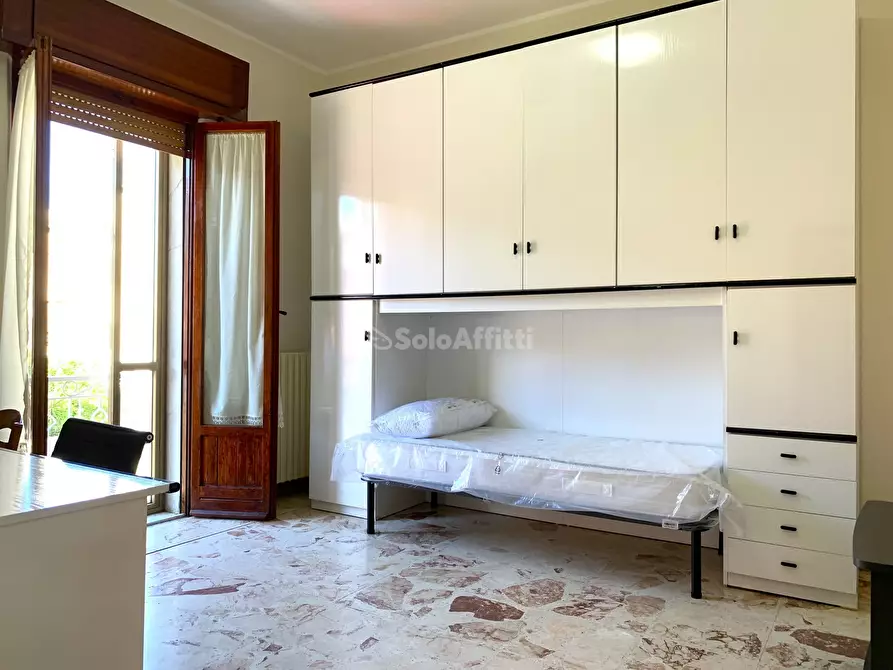 Immagine 5 di Trilocale in affitto  a Catanzaro