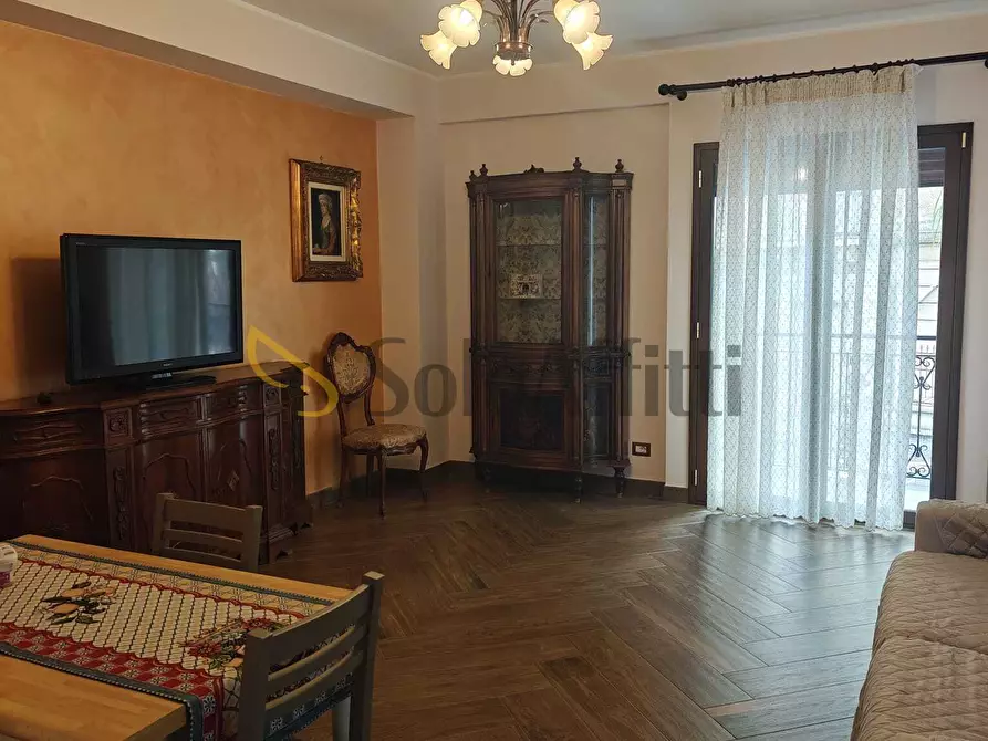 Immagine 2 di Trilocale in affitto  a Catania