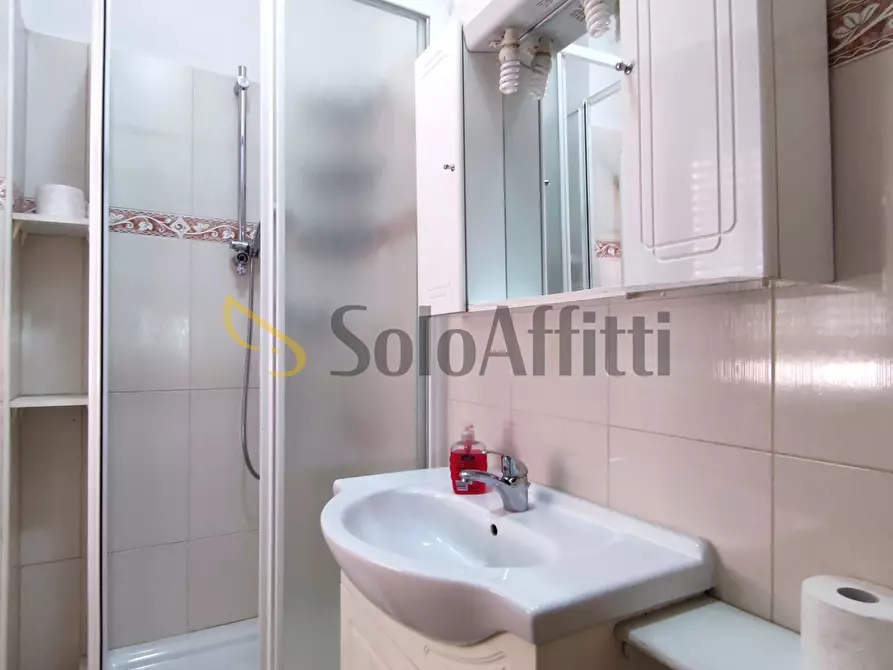 Immagine 17 di Bilocale in affitto  in Via Nomentana Nuova 117 a Roma