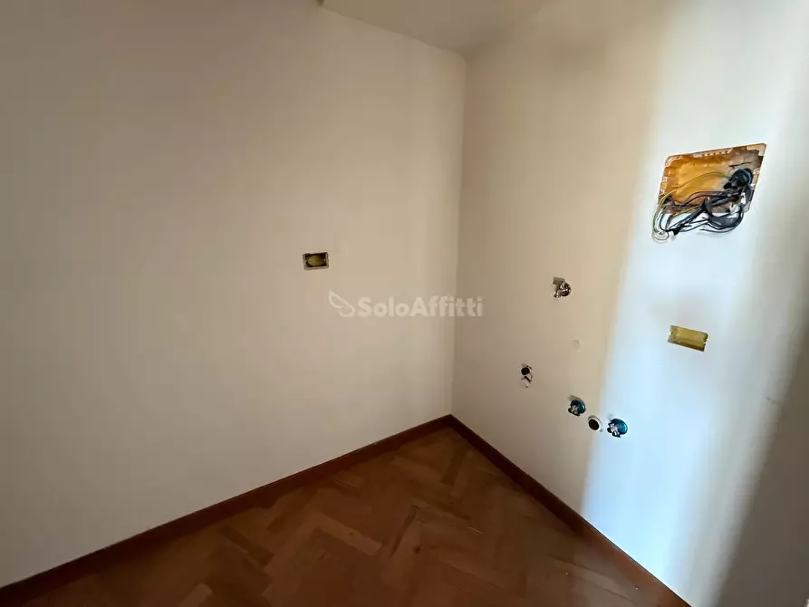 Immagine 9 di Bilocale in affitto  a Caserta