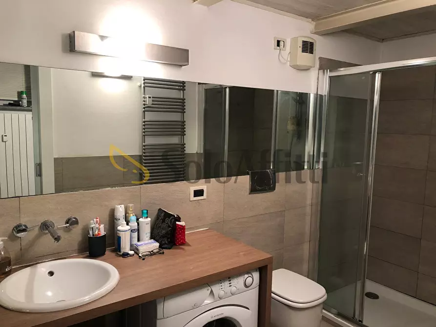 Immagine 17 di Bilocale in affitto  in Corso Casale a Torino