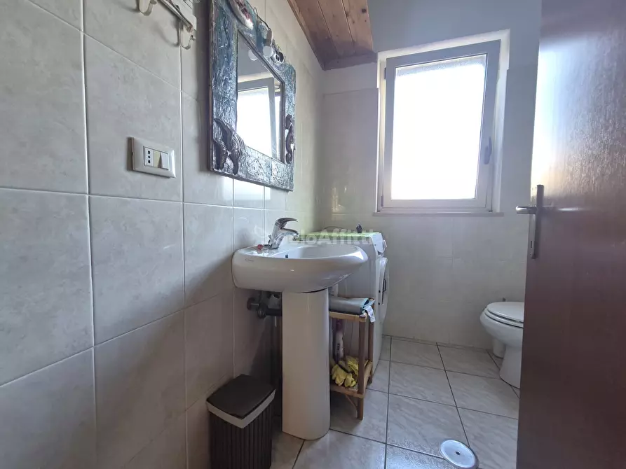 Immagine 13 di Villa in affitto  a Borgia