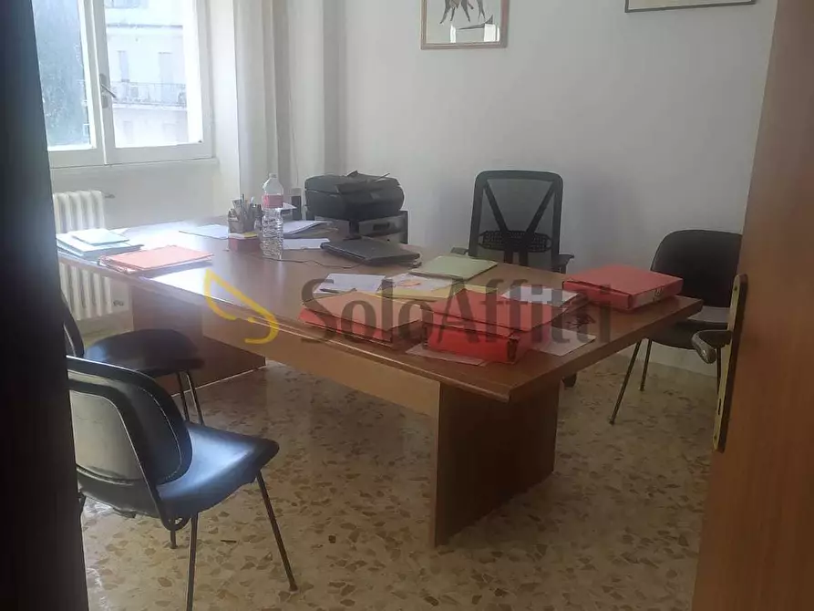 Immagine 1 di Ufficio in affitto  in Viale Giuseppe Mazzini a Frosinone