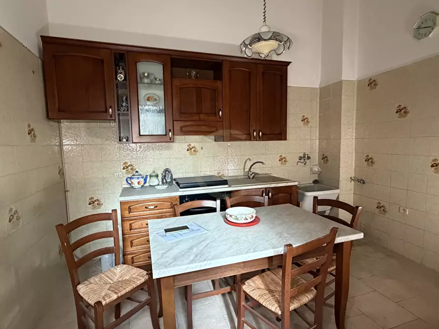 Immagine 11 di Appartamento in vendita  in Via Fiume 20 a Paterno'